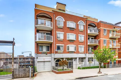 11231 38th Ave #3D, New York, NY 11368
