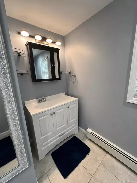 Bath - 315 Grant Ave, Islip, NY 11751 photo 1 of 5