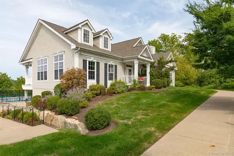 Exterior - 3418 Bennington Dr, Fishkill, NY 12524 photo 4 of 8