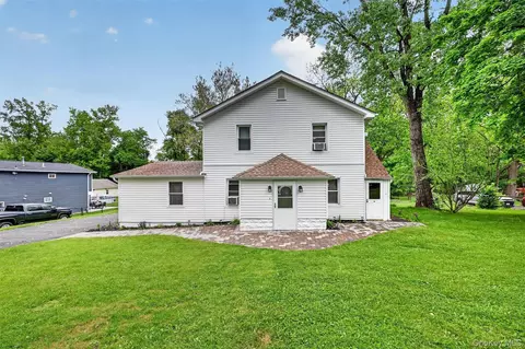 14 Hoover Pl, Stony Point, NY 10980