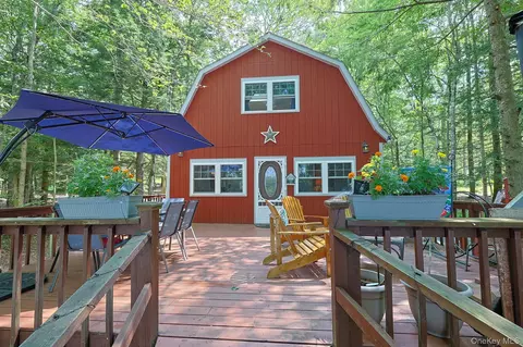 20 Kenner Ln #79, Fallsburg, NY 12779