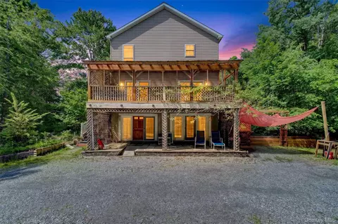 60 Eddy Rd, Union Vale, NY 12585
