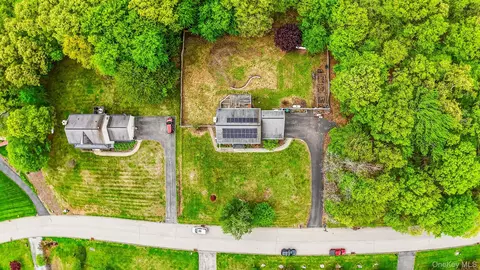View/Area - 10 Marino Dr, Wallkill, NY 12589 photo 5 of 6