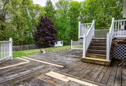 Exterior - 10 Marino Dr, Wallkill, NY 12589 photo 3 of 5