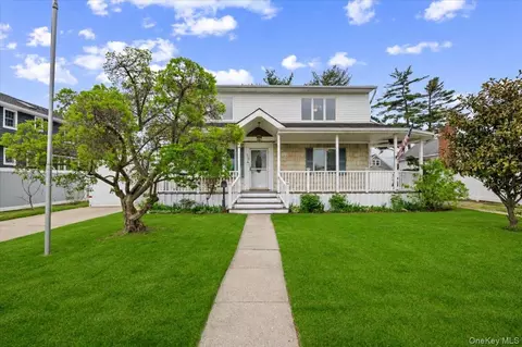 3704 Martin St, Levittown, NY 11756