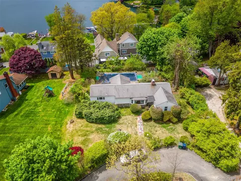 516 N Lake Blvd, Mahopac, NY 10541