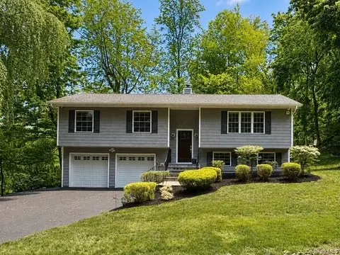 254 Furnace Dock Rd, Cortlandt, NY 10567