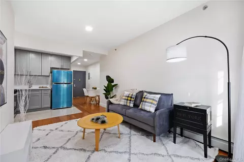 Living - 141-15 Cherry Ave #6E, New York, NY 11355 photo 2 of 5
