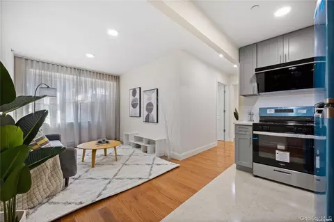 Living - 141-15 Cherry Ave #6E, New York, NY 11355 photo 1 of 5