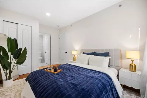 Bedroom - 141-15 Cherry Ave #6E, New York, NY 11355 photo 4 of 6