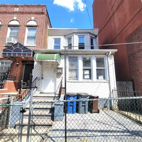39-51 64th St, New York, NY 11377
