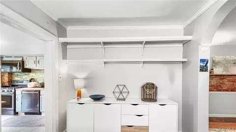 Entry Way - 201-203 Main St Cold Spg, Philipstown, NY 10516 photo 2 of 4