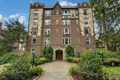 1440 Midland Avenue Ave #4H, Yonkers, NY 10708