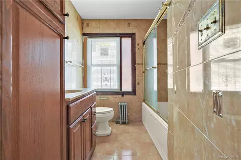 Entry Way - 722 Elton St, Brooklyn, NY 11208 photo 3 of 3