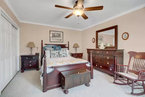 Bedroom - 21 Toehee Pl #2B, Islip, NY 11751 photo 1 of 2