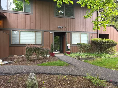 267 Martling Ave, Greenburgh, NY 10591