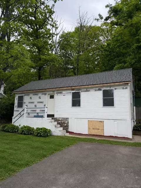 11 Sylvan Trl, Monroe, NY 10950