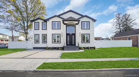 2105 Hoffman Ave, Elmont, NY 11003
