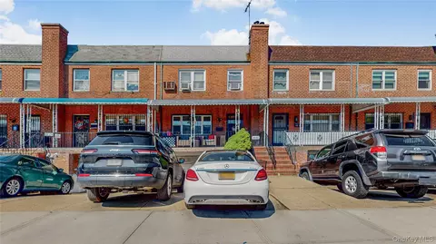 30-22 78th St, New York, NY 11370