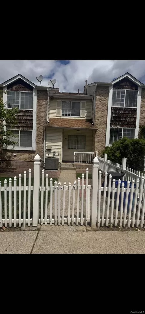 6 Dreyer Ave Dreyer # A, Staten Island, NY 10314