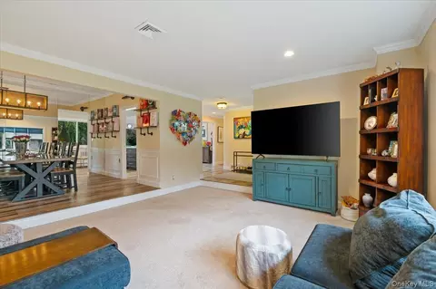 Living - 6 Long Ridge Rd, Plainview, NY 11803 photo 3 of 3