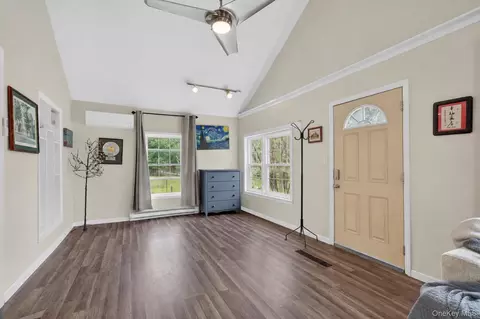 Entry Way - 24 Avenue L, Deerpark, NY 12729 photo 2 of 3