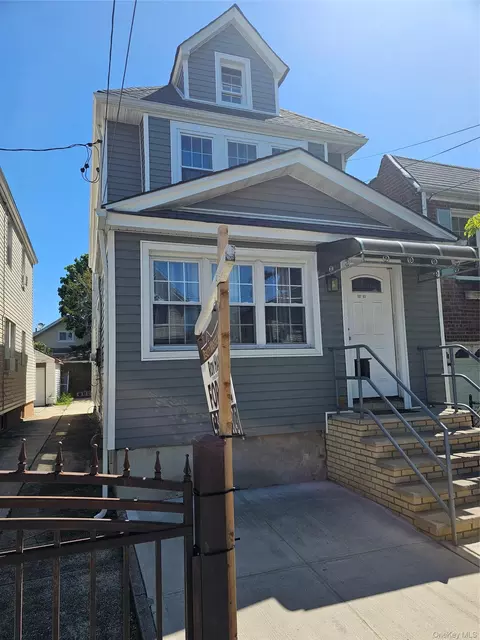 10753 124th St, South Richmond Hill, NY 11419
