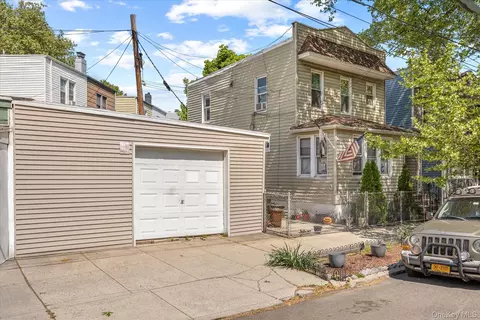 64-49 Shaler Ave, New York, NY 11385