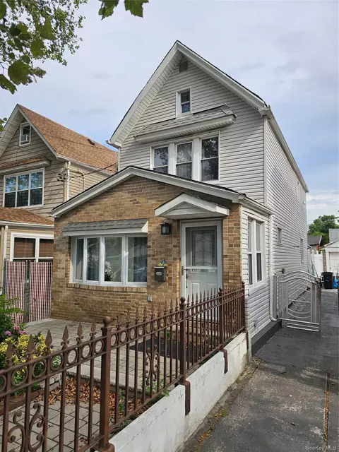 12012 115th Ave, South Ozone Park, NY 11420