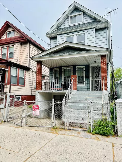 91-09 50th Ave, Elmhurst, NY 11373
