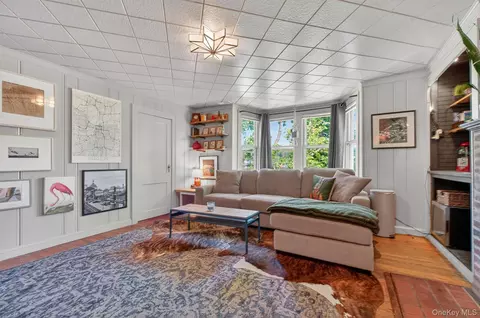 Living - 130 Depew St, Peekskill, NY 10566 photo 6 of 7