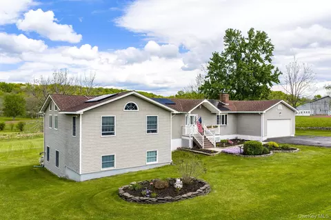 180 Mt Orange Rd, Wawayanda, NY 10940