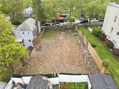 2945 Tenbroeck Ave, New York, NY 10469