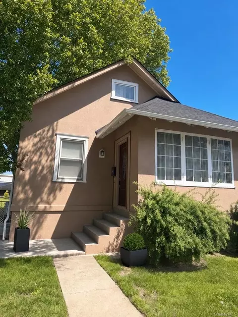 421 Union Ave, Mount Vernon, NY 10550