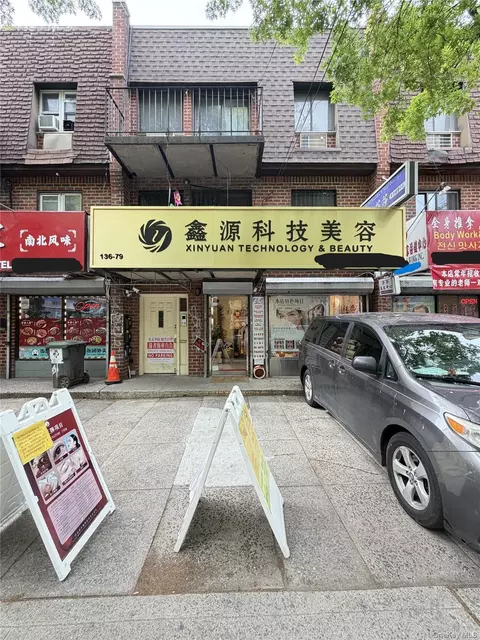 136-79 41st Ave, Flushing, NY 11355
