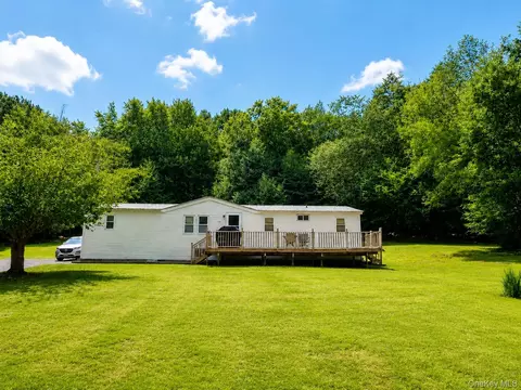 182-184 Mutton Hill Rd, Neversink, NY 12765