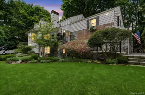 26 Cedarlawn Rd, Greenburgh, NY 10533