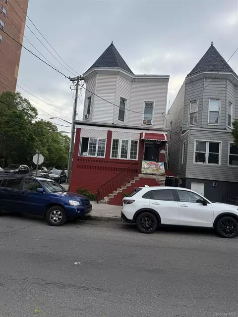 3525 Barnes Ave, New York, NY 10467