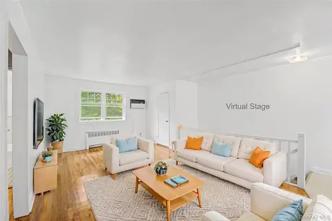 226-29 Kingsbury Ave #B, Oakland Gardens, NY 11364