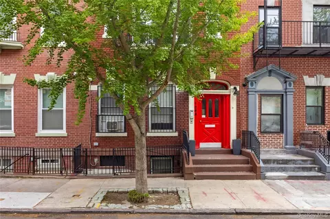 1068 Walton Ave, New York, NY 10452