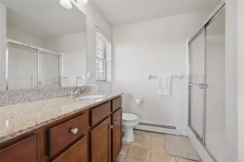 Bath - 15 Prestwick Dr, Monroe, NY 10950 photo 3 of 3