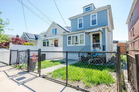 535 Edison Ave, New York, NY 10465