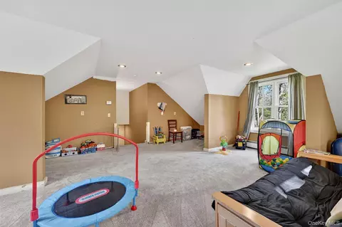 Other - 34 Sycamore Dr, Shawangunk, NY 12589 photo 4 of 9