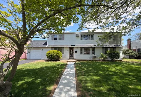 771 Maple Pl, West Hempstead, NY 11552