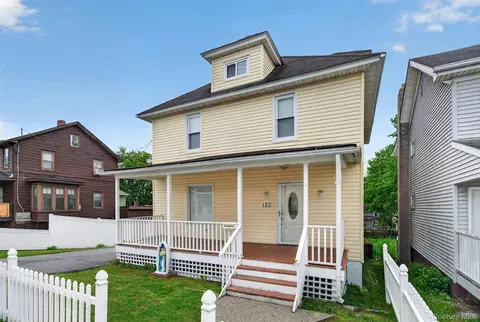 120 Prospect Ave, Middletown, NY 10940