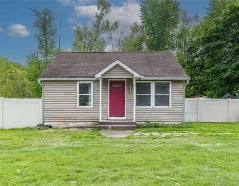 135 Beaver Dam Rd, Montgomery, NY 12549