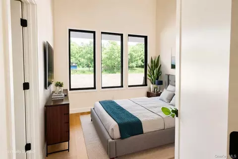 Bedroom - 128 St Elmo Rd, Shawangunk, NY 12589 photo 4 of 7