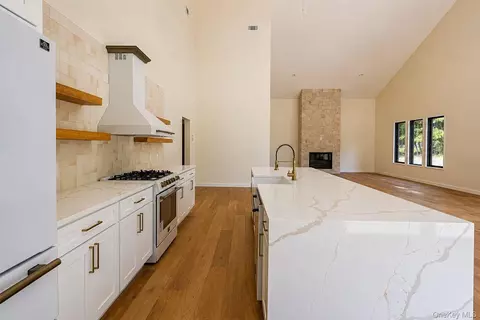Kitchen - 128 St Elmo Rd, Shawangunk, NY 12589 photo 3 of 3