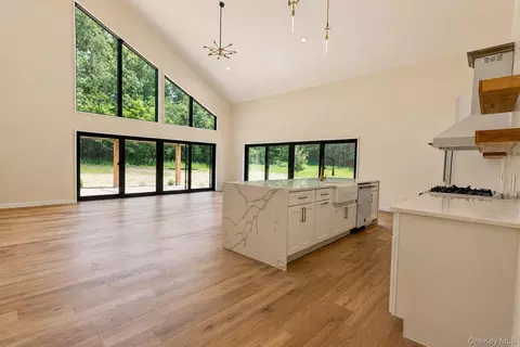Living - 128 St Elmo Rd, Shawangunk, NY 12589 photo 2 of 7
