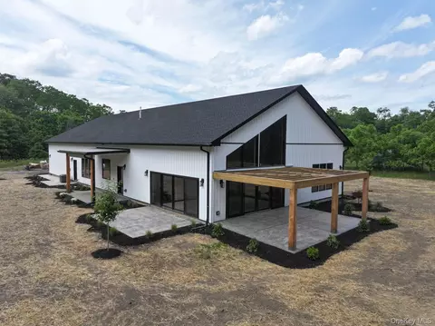 Exterior - 128 St Elmo Rd, Shawangunk, NY 12589 photo 8 of 11